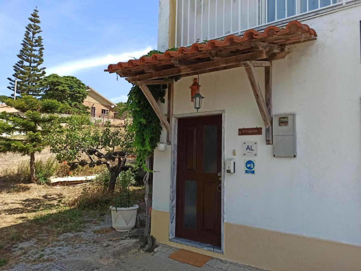 Porto Monte Bed & Breakfast Maceira  Exterior photo