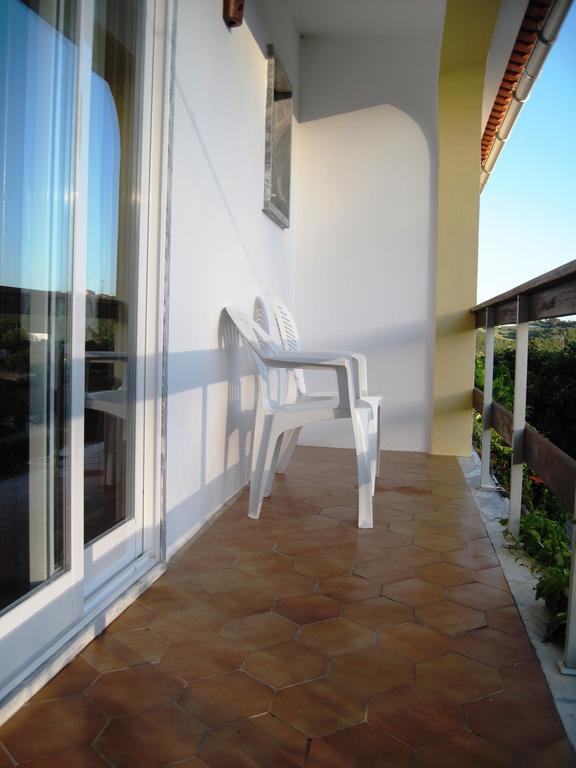 Porto Monte Bed & Breakfast Maceira  Room photo