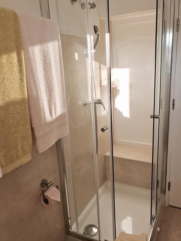 Porto Monte Bed & Breakfast Maceira  Room photo