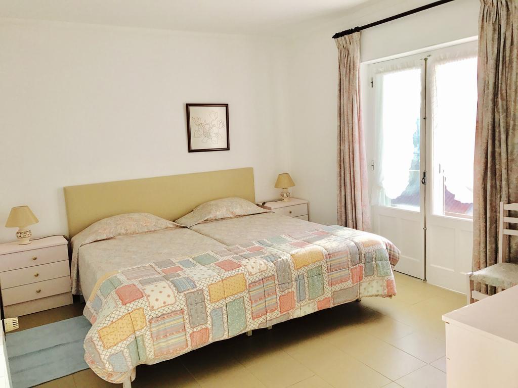 Porto Monte Bed & Breakfast Maceira  Exterior photo